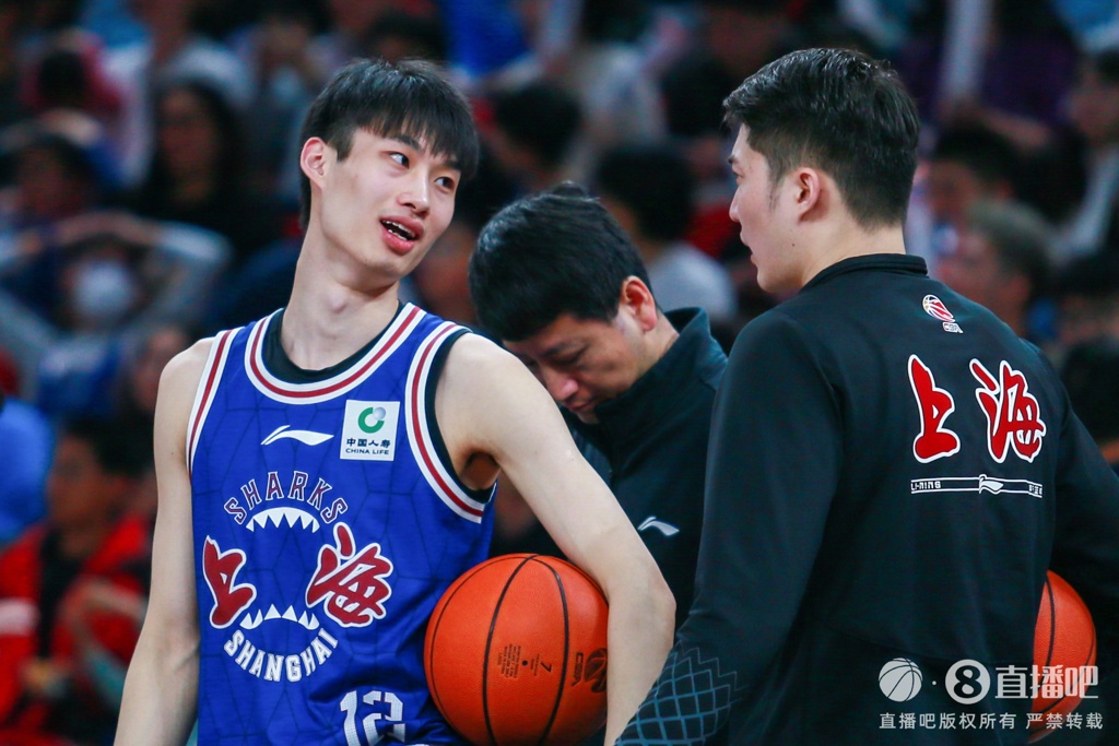 沪记：上海开始尝试“化零为整” 避免年轻球员涨球阶段无球可打